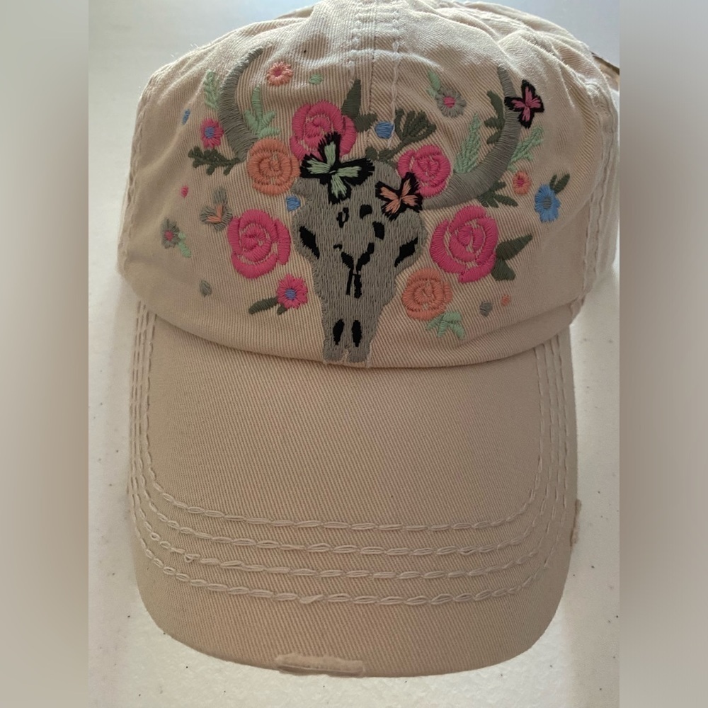KBethos Tan Southwestern Rodeo Bull Skull Floral Ball Cap